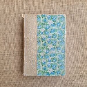 Antique 1883 Book: A Dictionary Of Quotations Frim English And American Poets